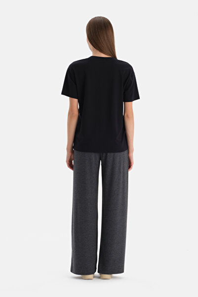 Dagi Μαύρο κοντομάνικο μπλουζάκι με λαιμόκοψη