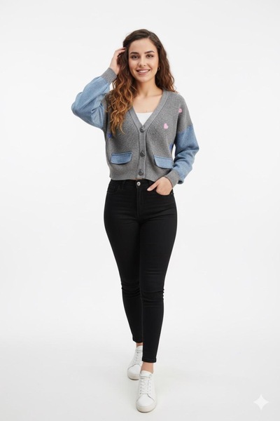 Quen Women's Knitwear