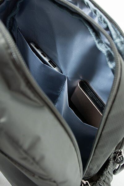 Sanmorris 6009 Waterproof Parachute Fabric Backpack