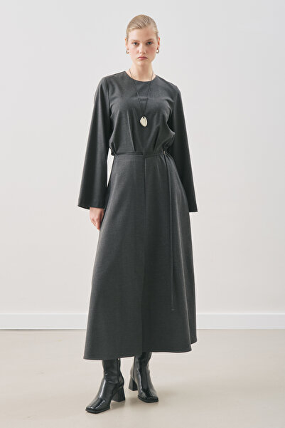 Manuka Anvelop Classic Dress with Skirt Anthracite