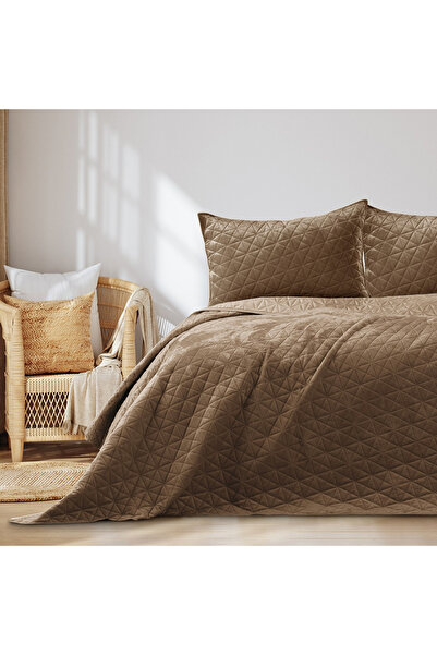 Amelia Home Quilted velvet bedspread, Laila, 180-190 g/m2, 170 x 270 cm, cappuccino