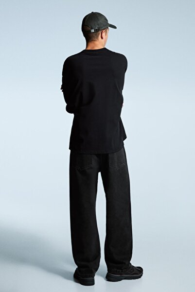 Bershka Baggy fit zımbalı jean