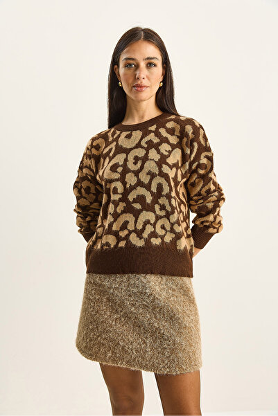 Bianco Lucci Women's Leopard Patterned Crew Neck Fleece-Lined Basic Knitwear Sweater 60285010