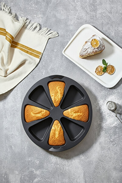 HIMYHOME Sliced Cake Mold Silicone