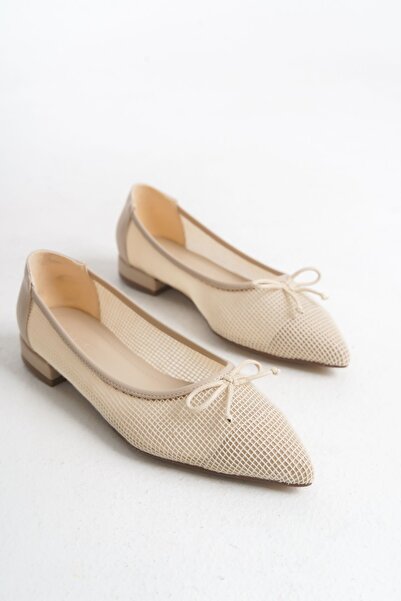 FEMME Detaliu din plasă respirabilă pentru femei, de culoare maro, cu vârf as...