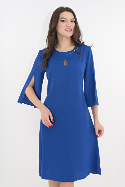 Vanessa Line RO Elegant blue dress with cutout and gold accessory at the neckline