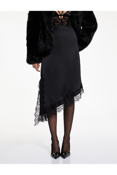 Koton Fusta midi din satin asimetrică croială cu detaliu din dantelă