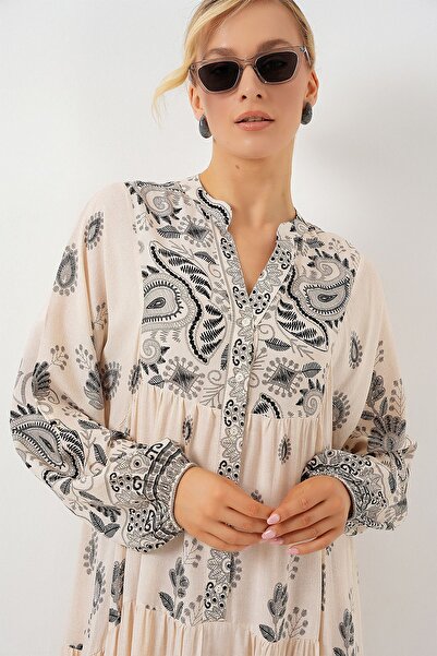 Hiccup Bdart Buttoned V-Neck Patterned Maxi Dress