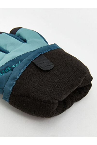 LC Waikiki Kilit Detaylı Erkek Çocuk Kar Eldiveni