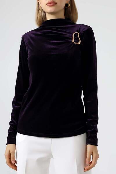 Sabr Kadife Yarım Balıkçı Yaka Tokalı Bluz – Zarif & Şık Kadın Bluz