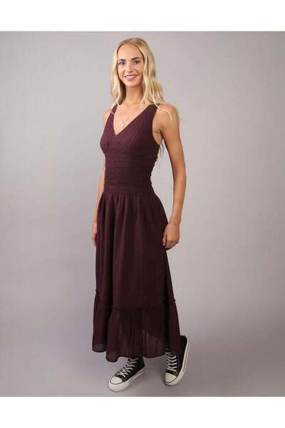 AMERICAN EAGLE فستان ماكسي من AE Smocked Slip