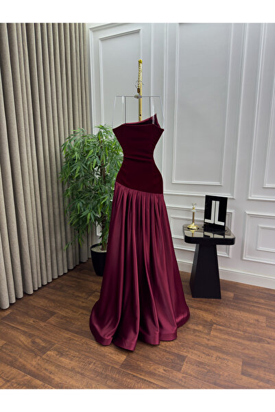 FAKHM AL SAWAR Beautiful winter velvet dress