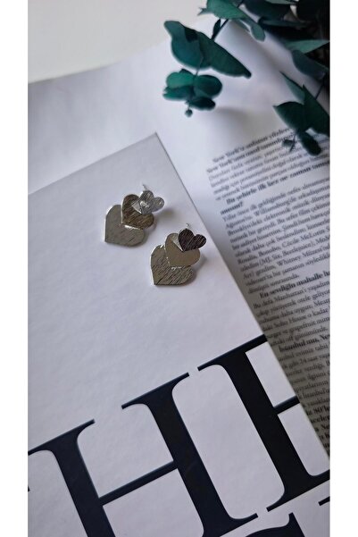 VOBEEYKU Special series serrated plate triple heart earrings