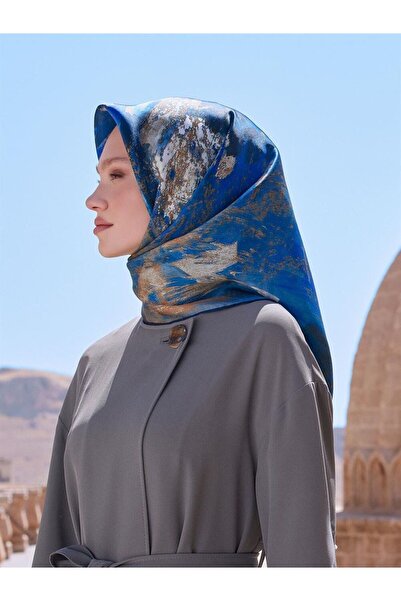 Armine Sura Silk Scarf Nostalji̇ 9015-01