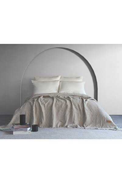 Dantela Lumia Ethnic Pattern Bedspread - Beige