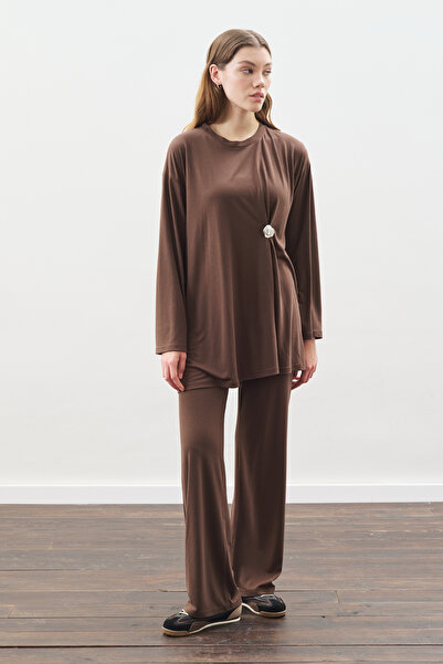Manuka Knot Design Pants Suit Brown