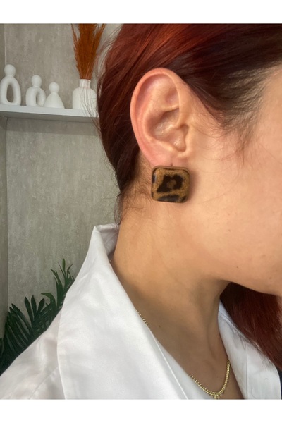 Byoz store Steel Leather Look Leopard Square Earrings