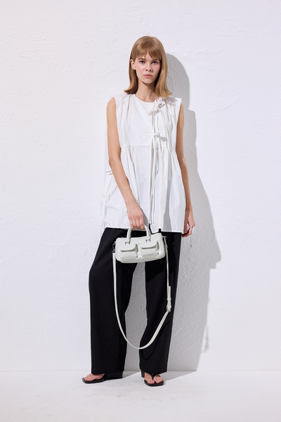 Manuka Lace-Detail Vest Ecru