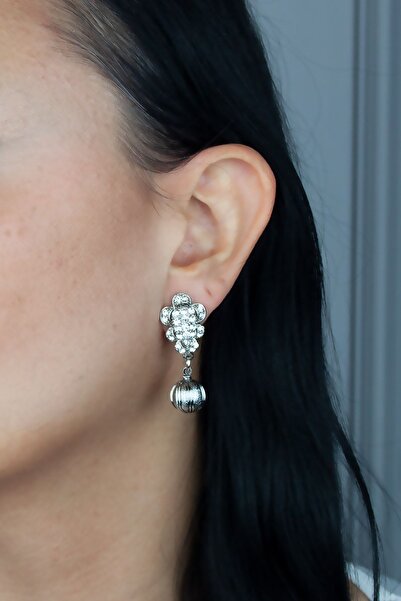 Liveyn Design أقراط متدلية من الفضة الاسترليني