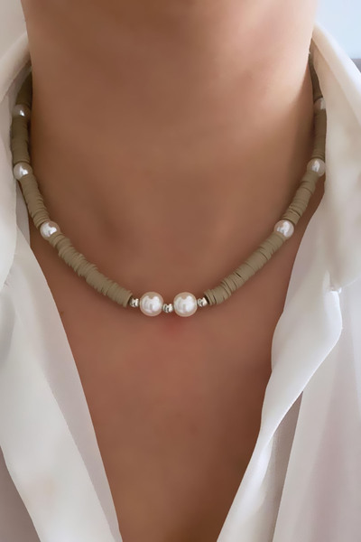 Liveyn Design قلادة فيمو اللؤلؤية