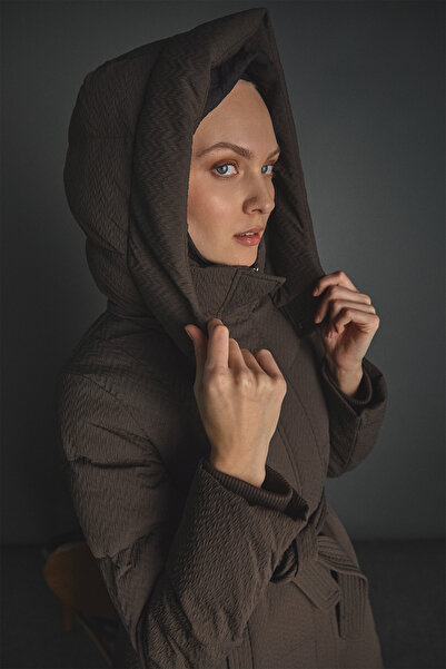 Setrms Textured Fabric Filled Goose down Coat