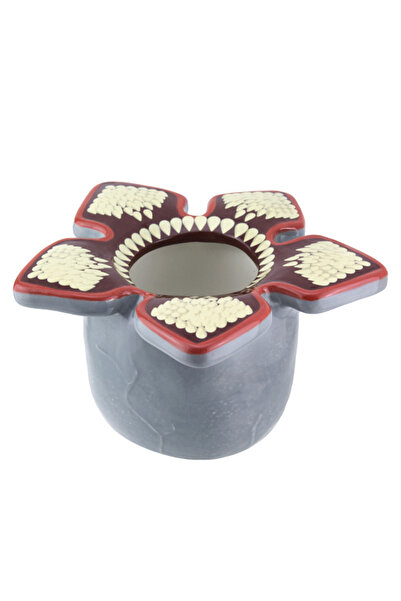 Paladone أشياء غريبة - وعاء قلم ديموجورجون