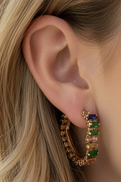 TAKIŞTIR أقراط فولاذية مرصعة بحجر على شكل قلب ذهبي اللون (زوج)