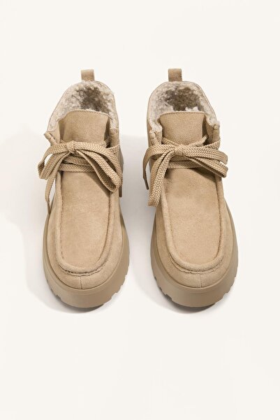 Oysho Bağcıklı bordürlü bilekte bot