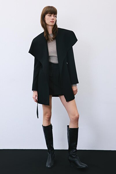 rue Wide Collar Belted Black Cashmere Coat