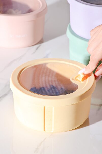 Le murano Pastel Air-Tight Round Silicone Storage Container 600 ml | Yellow