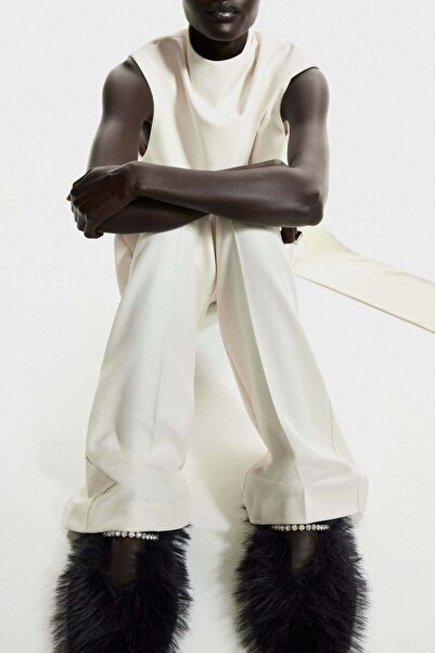 H&M Embellished slippers