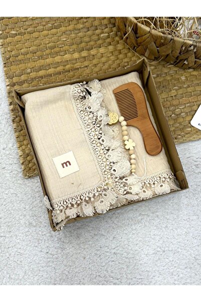 Papyon Baby Kids Ahşap Tarak ve Emzik Tutacaklı Fistolu Müslin Bebek Battaniy...