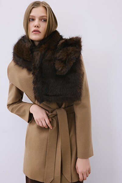 rue Feather Textured Brown Fur Neck Collar