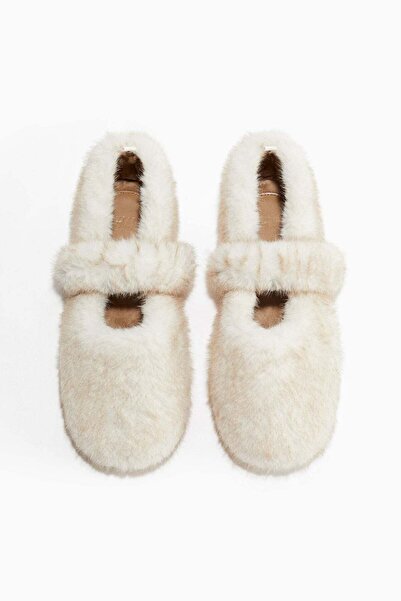 H&M Fluffy slippers