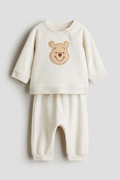 H&M 2-piece appliquéd sweatshirt set