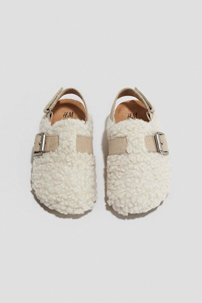 H&M Teddy mules