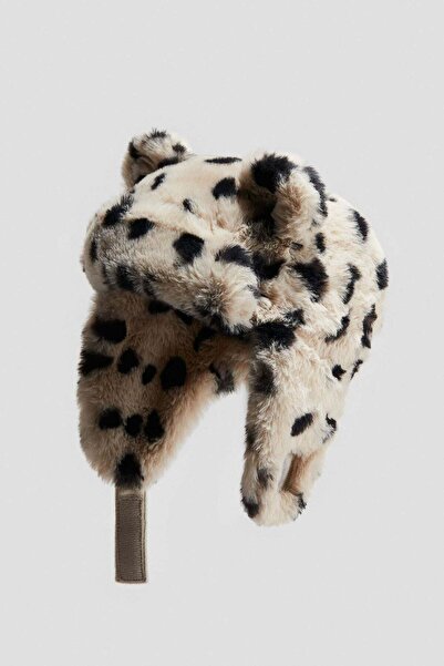 H&M Fluffy tapper hat