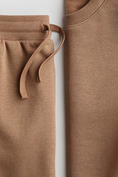 H&M 2-piece sweatshirt set