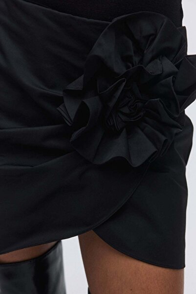 H&M Appliquéd mini skirt