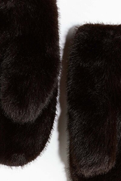 H&M Fluffy mittens