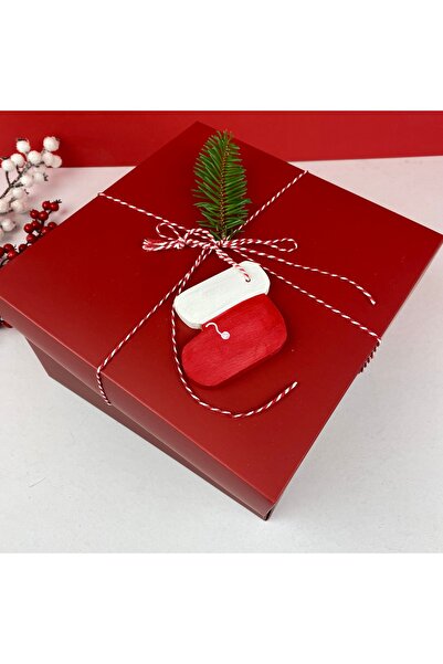 Zeta Collection Yılbaşı Kırmızı , Ahşap Yılbaşı Çoraplı Hediye Kutusu - 25 cm...