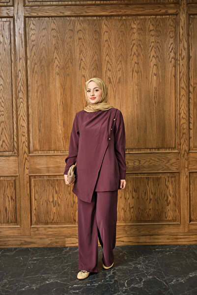 LOCCO Women's Side Button Detail Suit Claret Red