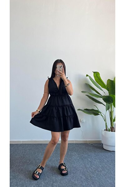 Pera فستان ويراس من الكتان المزموم - أسود