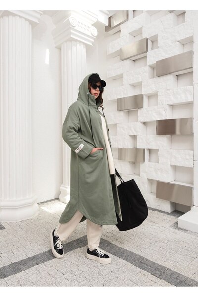 CELTMODA Women's Pocketed Hooded Oversized Buttoned Sports Cap - Green