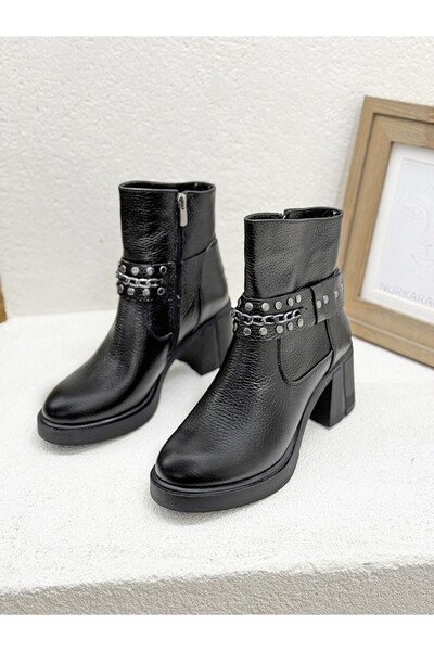 NUR KARACA 26K311 Genuine Leather Thick Heel Boots with Chain Detail on the F...