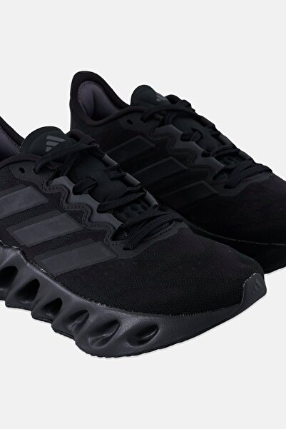 adidas Women Switch FWD Lace Up Running Shoes, Black