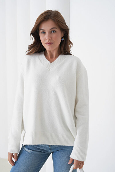 Park Karon Women's V-Neck Soft Textured Oversized Knitwear Sweater