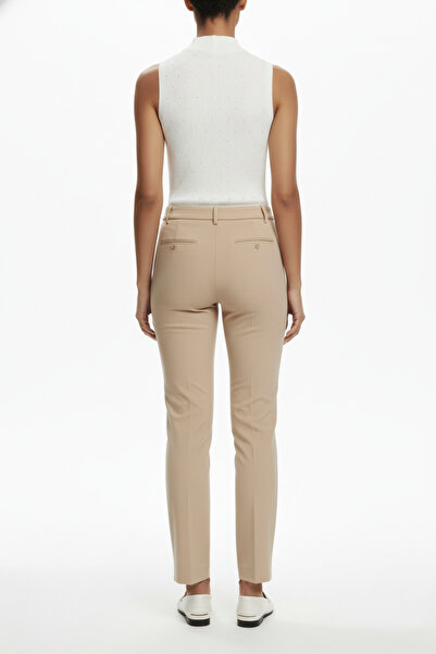 ON Stoned Sleeveless Knitwear Blouse