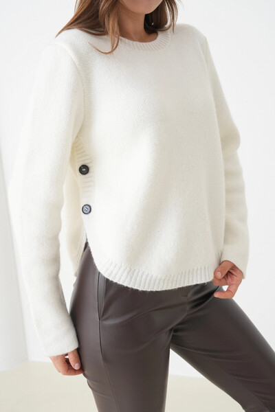 Park Karon Women's Crew Neck Button Detail Slit Knitwear Sweater