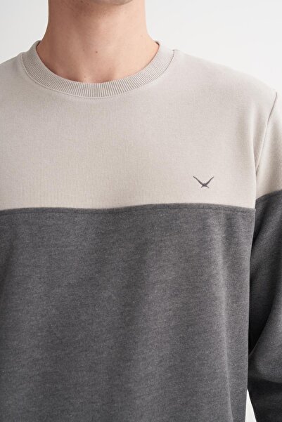 Cazador εφαρμοστό Φούτερ από βαμβακερό μείγμα Σελανίκης (25 ΧΕΙΜΩΝΑ)